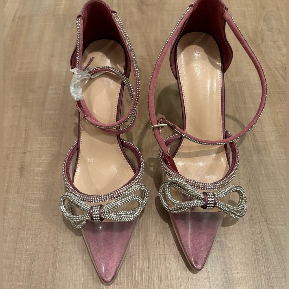 Purple rhinestone detailing heels sz 9